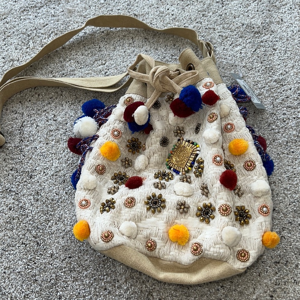 NWT CUTE BOHO BACKET BAG from AMERICA AND BEYOND